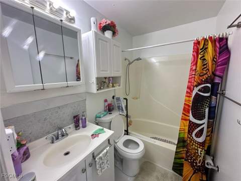 19 Pinewood Blvd, Lehigh Acres FL - photo 15 of 25