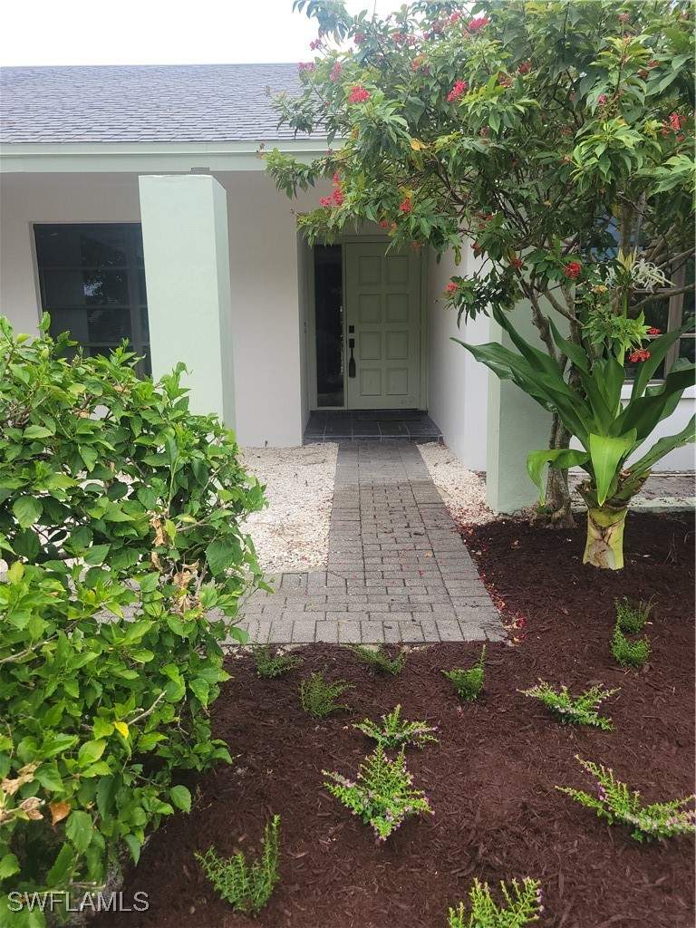 3 bedroom SingleFamilyResidence at 735 High Pines Dr, Park Place, Naples — photo 2