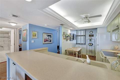 320 Seaview Ct 2-305, Marco Island FL - photo 12 of 40