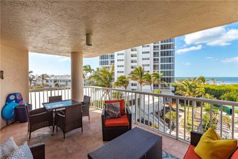 40 Seagate Dr 202A, Naples FL - photo 18 of 49