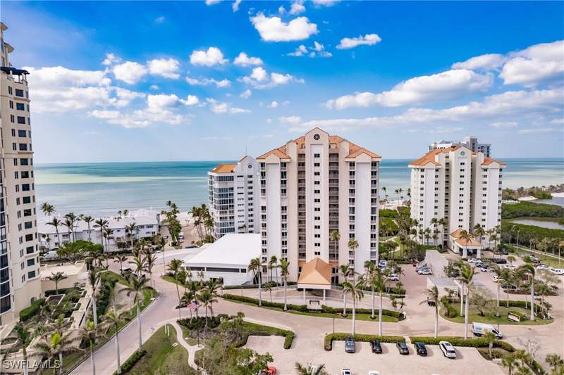 2 bedroom Condominium at 40 Seagate Dr 202A, Club At Naples Cay, Naples — photo 2