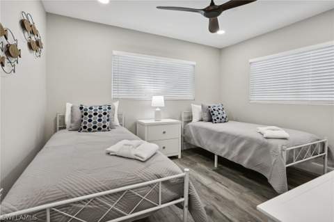 267 Flamingo St, Fort Myers Beach FL - photo 14 of 50