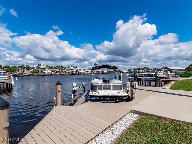 3 bedroom SingleFamilyResidence at 111 Morning Star Cay, Port Of The Islands, Naples — photo 3