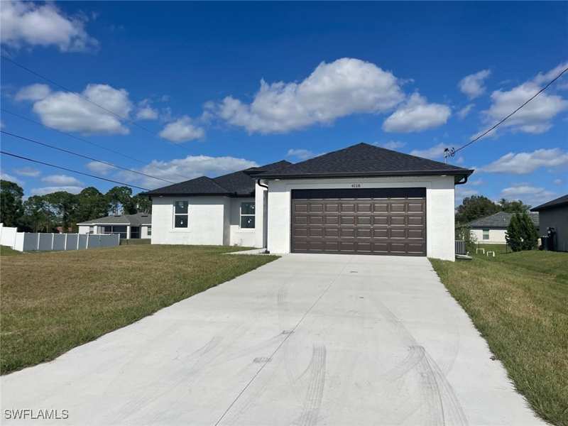 3 bedroom SingleFamilyResidence at 4118 4th St SW, Lehigh Acres, Lehigh Acres — photo 1