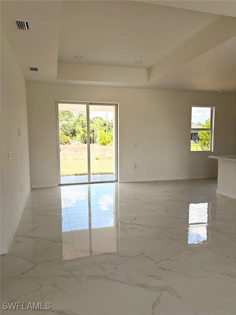 3 bedroom SingleFamilyResidence at 4118 4th St SW, Lehigh Acres, Lehigh Acres — photo 2