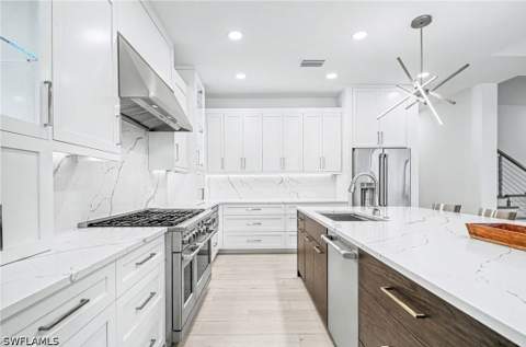 375 Periwinkle Ct, Marco Island FL - photo 12 of 46