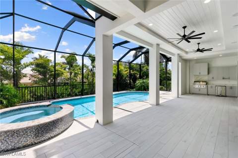 375 Periwinkle Ct, Marco Island FL - photo 22 of 46