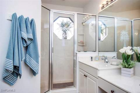 15801 Prentiss Pointe Cir 102, Fort Myers FL - photo 13 of 20
