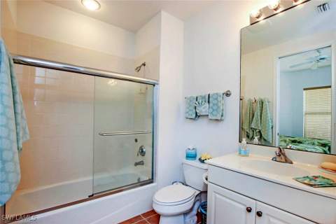 15801 Prentiss Pointe Cir 102, Fort Myers FL - photo 16 of 20
