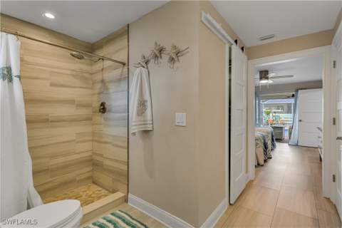5235 SW 2nd Pl, Cape Coral FL - photo 14 of 38