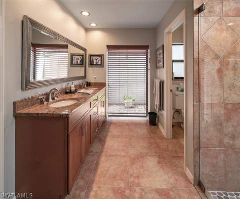 427 Torrey Pines Pt, Naples FL - photo 22 of 50