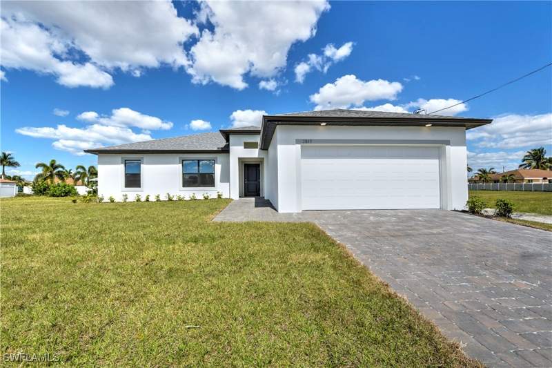 3 bedroom SingleFamilyResidence at 4116 NW 22nd Ter, Cape Coral, Cape Coral — photo 2