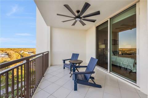 455 Cove Tower Dr 903, Naples FL - photo 22 of 37