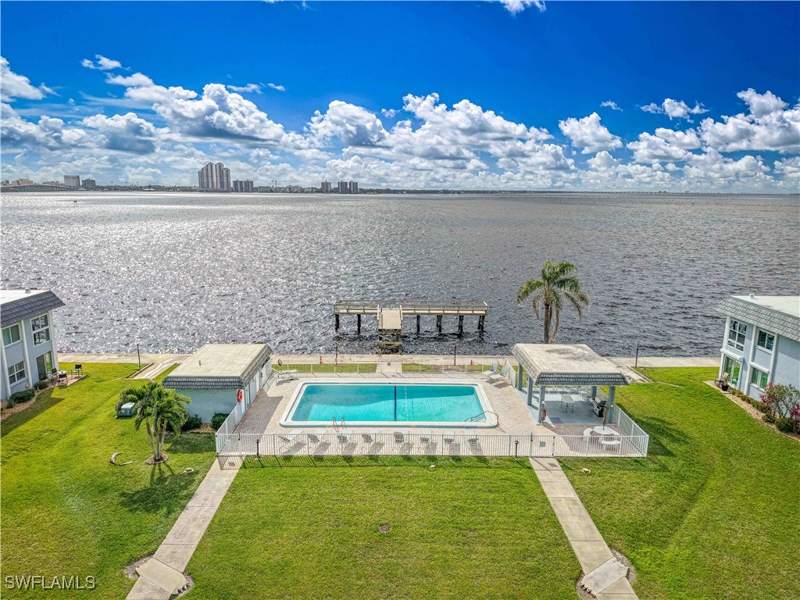 2 bedroom Condominium at 3390 N Key Dr 6, Bay Harbor Club Condo, North Fort Myers — photo 4