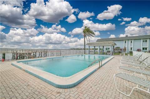 3390 N Key Dr 6, North Fort Myers FL - photo 9 of 26