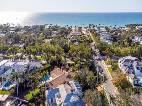 1825 Gordon Dr E, Naples FL - photo 6 of 12