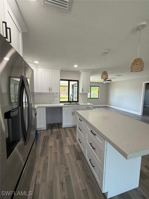 1219 SE 25th Ter, Cape Coral FL - photo 9 of 38