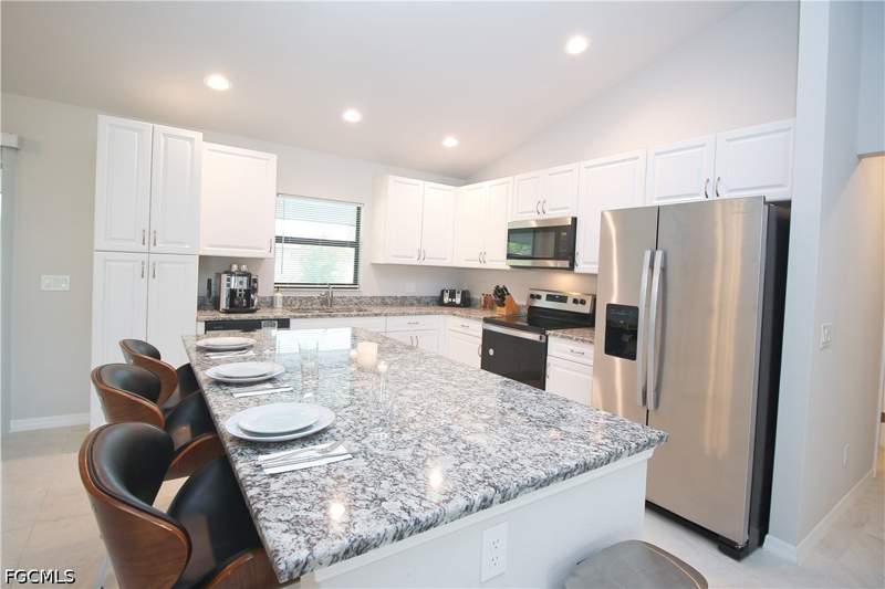 3 bedroom SingleFamilyResidence at 2314 SW 18th St, Cape Coral, Cape Coral — photo 3