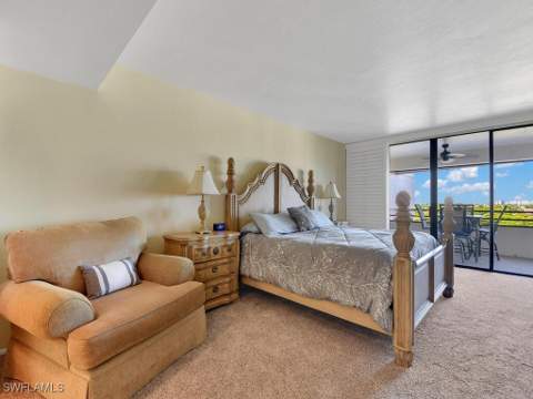 5260 S Landings Dr 805, Fort Myers FL - photo 18 of 36
