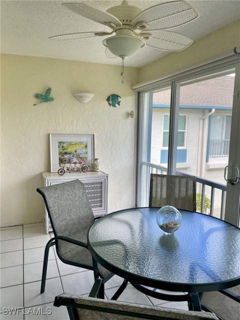 325 Charlemagne Blvd B208, Naples FL - photo 10 of 32