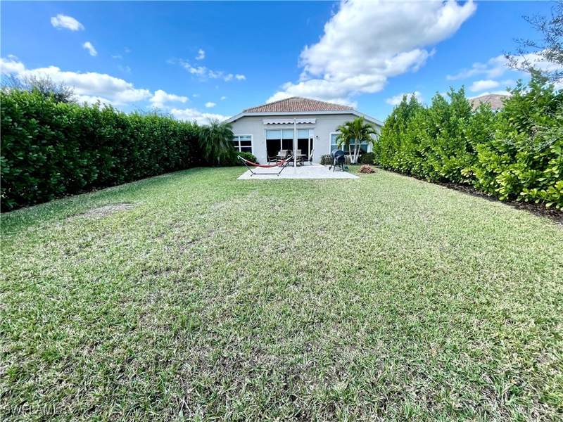 3 bedroom SingleFamilyResidence at 4176 Madison St, Emerson Park, Ave Maria — photo 4