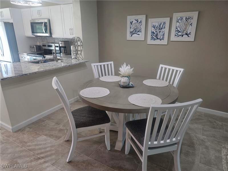 2 bedroom Townhouse at 18046 San Carlos Blvd 139, Boardwalk Caper, Fort Myers Beach — photo 5