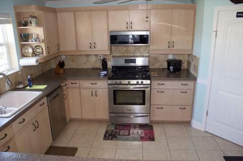 3140 Binnacle Ln, St James City FL - photo 13 of 41