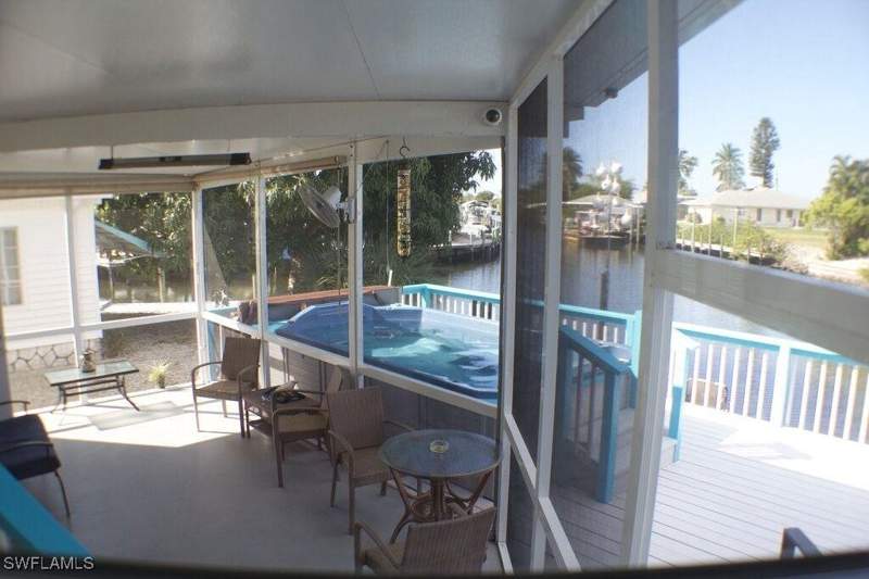 3 bedroom ManufacturedHome at 3140 Binnacle Ln, St James City, St James City — photo 5