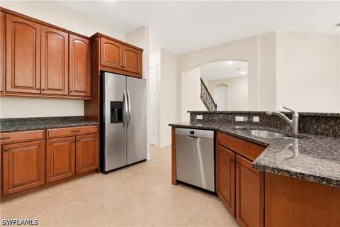 291 Saddlebrook Ln, Naples FL - photo 15 of 38