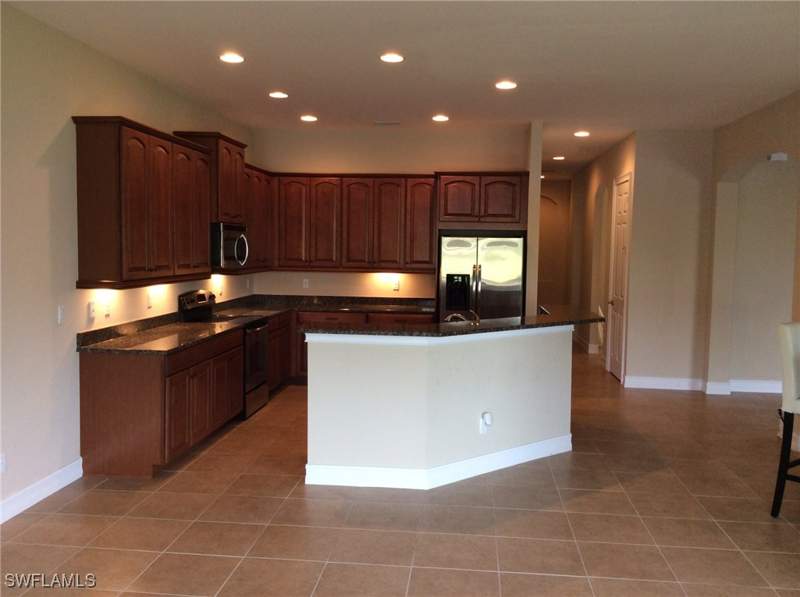 4 bedroom SingleFamilyResidence at 291 Saddlebrook Ln, Horse Creek Estates, Naples — photo 5