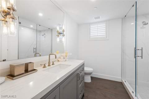13945 Old Coast Rd 406, Naples FL - photo 17 of 46