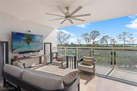 13945 Old Coast Rd 406, Naples FL - photo 23 of 46