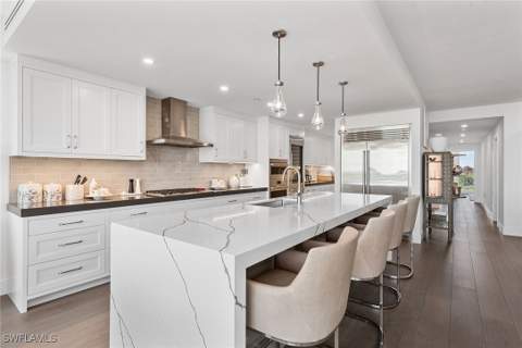 13945 Old Coast Rd 406, Naples FL - photo 6 of 46