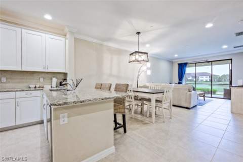 9374 Pocida Ct 102, Naples FL - photo 6 of 21