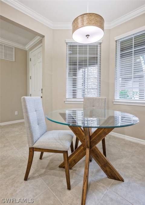 9374 Pocida Ct 102, Naples FL - photo 8 of 21