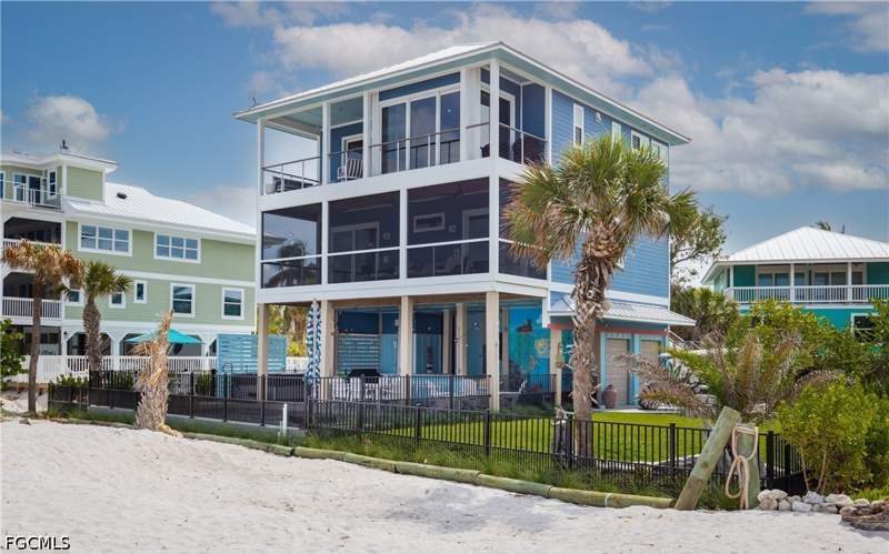 4 bedroom SingleFamilyResidence at 4620 Oro Pesos Ln, Jose'S Hideaway, Upper Captiva — photo 3