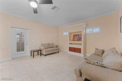 624 Falls Ln, Lehigh Acres FL - photo 12 of 39