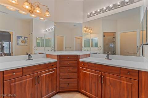 624 Falls Ln, Lehigh Acres FL - photo 22 of 39