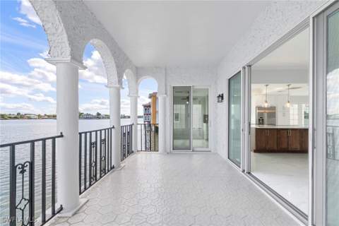 4000 Gulf Shore Blvd N 2000, Naples FL - photo 19 of 27