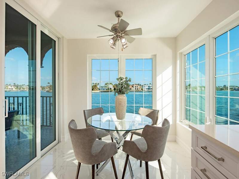 3 bedroom Condominium at 4000 Gulf Shore Blvd N 2000, Venetian Villas, Naples — photo 2