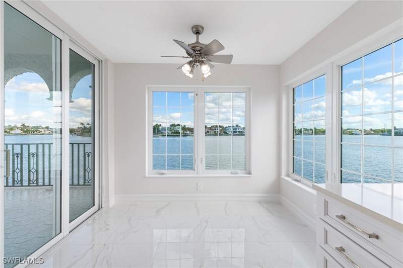 3 bedroom Condominium at 4000 Gulf Shore Blvd N 2000, Venetian Villas, Naples — photo 3