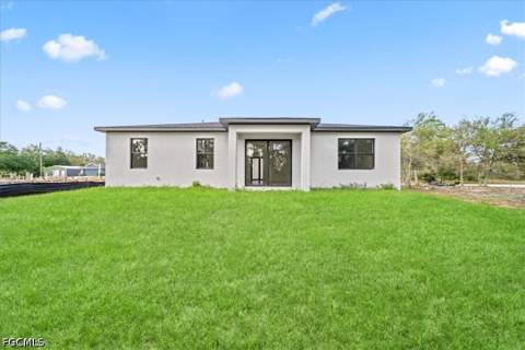 2914 67th St W, Lehigh Acres FL - photo 24 of 27