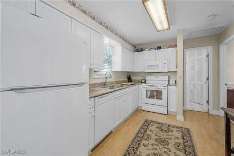 16210 Antigua Way, Bokeelia FL - photo 12 of 30