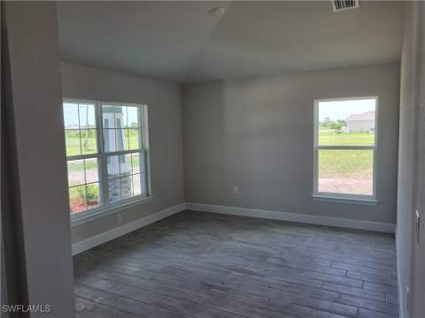 4013 NW 37th Ave, Cape Coral FL - photo 7 of 15