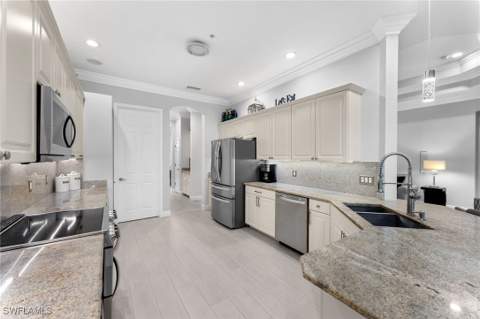 7832 Clemson St 202, Naples FL - photo 17 of 40