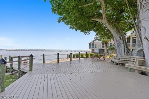 819 James St, Fort Myers FL - photo 17 of 18