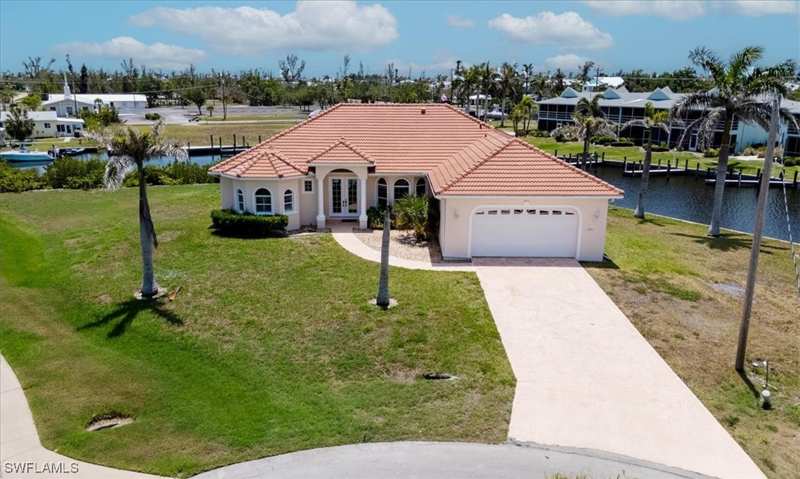 3 bedroom SingleFamilyResidence at 2871 Bracci Dr, St Jude Harbors, St James City — photo 1