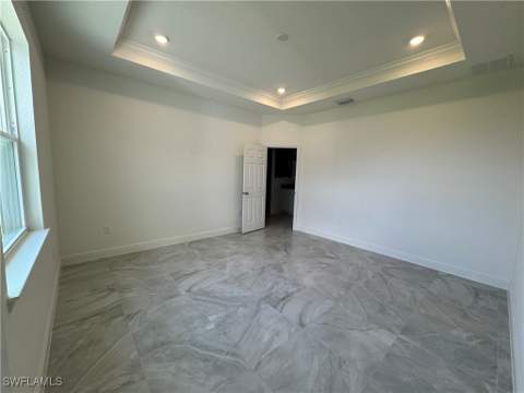 4305 NW 27th Ter, Cape Coral FL - photo 6 of 12