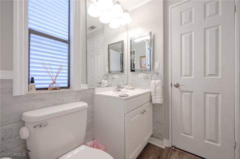 149 Kim Dr 149, Naples FL - photo 15 of 31