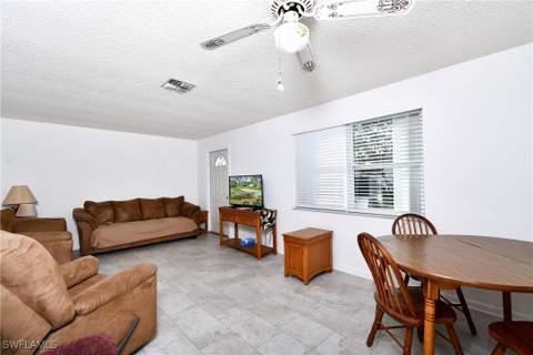 26 Pinewood Blvd, Lehigh Acres FL - photo 10 of 41